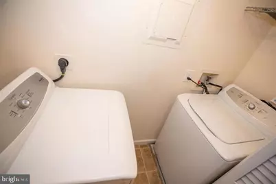 2233 Hunters Run Drive, Reston, VA 20191 - Photo 20