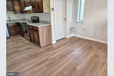 4570 Conwell Drive #207, Annandale, VA 22003 - Photo 4