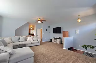 6642 Patent Parish Ln, Alexandria, VA 22315 - Photo 4