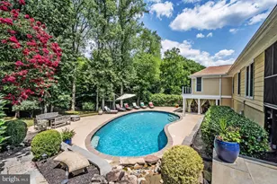 6610 Weatheford Ct, McLean, VA 22101 - Photo 2