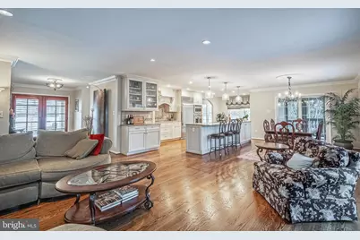 6610 Weatheford Court, McLean, VA 22101 - Photo 8