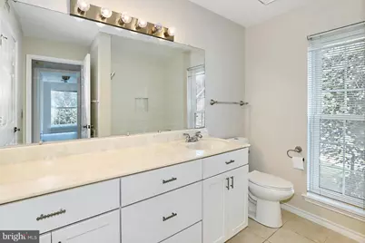 1513 Lincoln Way #202, McLean, VA 22102 - Photo 16