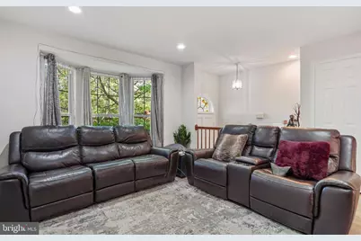 13118 Plotner Farm Road, Herndon, VA 20171 - Photo 4