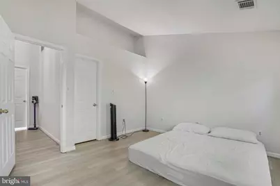 13118 Plotner Farm Road, Herndon, VA 20171 - Photo 20