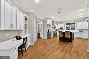 2584 Vintage Crest Ln, Oakton, VA 22124 - Photo 28