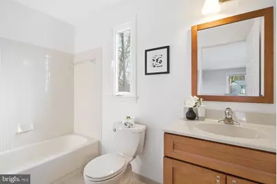 8309 Terra Grande Avenue, Springfield, VA 22153 - Photo 32