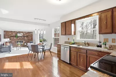 8309 Terra Grande Avenue, Springfield, VA 22153 - Photo 16