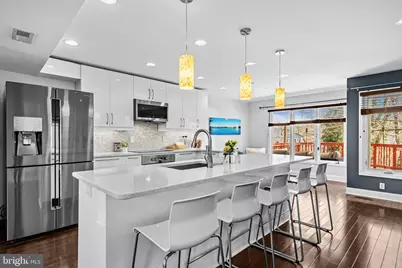 1044 Trevino Lane, Herndon, VA 20170 - Photo 10