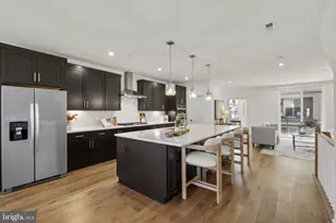 14420 Beckett Glen Cir, Chantilly, VA 20151 - Photo 10