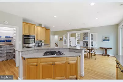 182 River Park Drive, Great Falls, VA 22066 - Photo 12