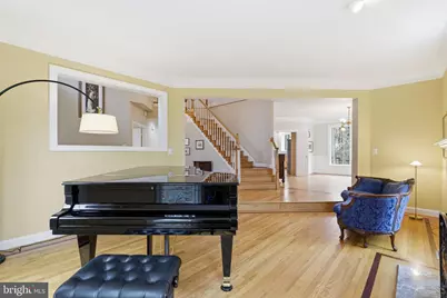 182 River Park Drive, Great Falls, VA 22066 - Photo 6