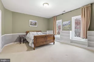 182 River Park Dr, Great Falls, VA 22066 - Photo 36