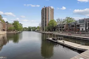 1536 Northgate Square, Reston, VA 20190 - Photo 38