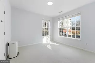 11635 Cavalier Landing Ct, Fairfax, VA 22030 - Photo 20