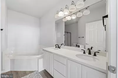 11635 Cavalier Landing Court #202, Fairfax, VA 22030 - Photo 18