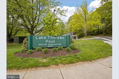 1426 Yellowwood Court, Reston, VA 20190 - Photo 38