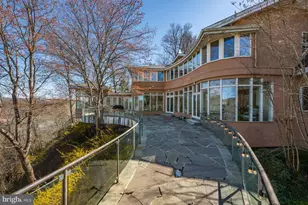 1159 Crest Ln, McLean, VA 22101 - Photo 24