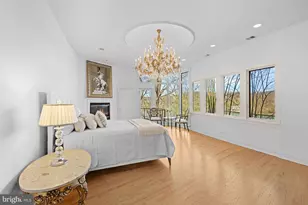 1159 Crest Ln, McLean, VA 22101 - Photo 18