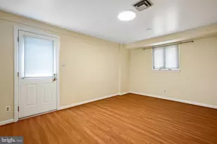 6621 Edsall Rd, Springfield, VA 22151 - Photo 12