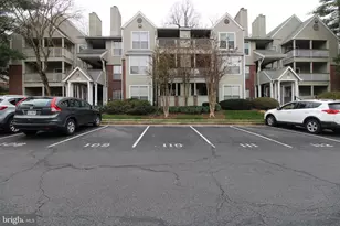3908 Penderview Dr, Fairfax, VA 22033 - Photo 1
