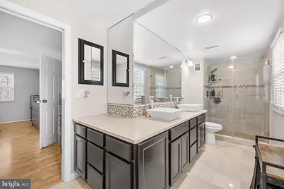 8274 Raindrop Way, Springfield, VA 22153 - Photo 28