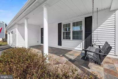 8274 Raindrop Way, Springfield, VA 22153 - Photo 4