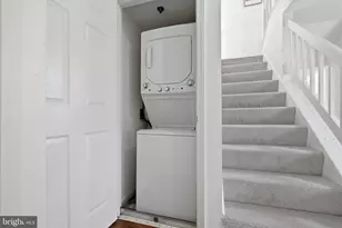 1342 Garden Wall Cir, Reston, VA 20194 - Photo 24