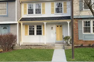 1575 Bennington Woods Ct, Reston, VA 20194 - Photo 2