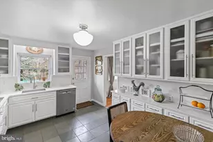 6309 Mori St, McLean, VA 22101 - Photo 10