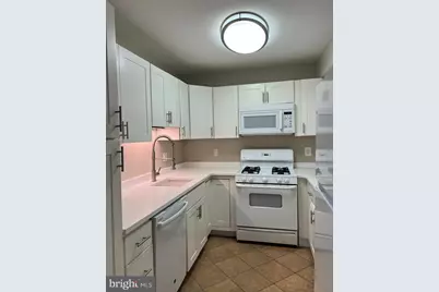 11623 Vantage Hill Road #C, Reston, VA 20190 - Photo 4