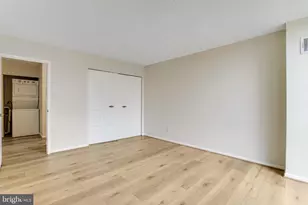 2300 Pimmit Dr, Falls Church, VA 22043 - Photo 30