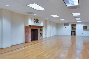 2300 Pimmit Dr, Falls Church, VA 22043 - Photo 40