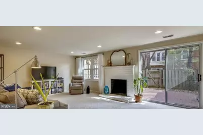 3063 Windwood Farms Drive, Oakton, VA 22124 - Photo 4