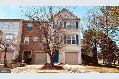 1057 Lexus Way, Herndon, VA 20170 - Photo 2