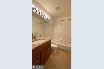 1057 Lexus Way, Herndon, VA 20170 - Photo 20