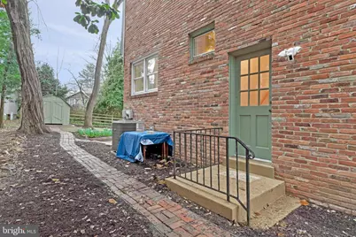 6831 Fairway Drive, McLean, VA 22101 - Photo 44