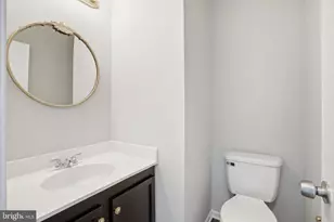 6185 Stonepath Cir, Centreville, VA 20120 - Photo 14