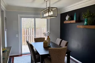 5825 Wood Poppy Ct, Burke, VA 22015 - Photo 4