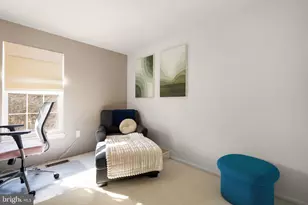 9928 Wood Wren Ct, Fairfax, VA 22032 - Photo 12