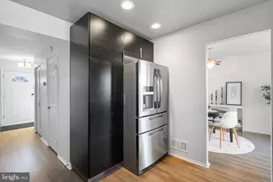 9928 Wood Wren Ct, Fairfax, VA 22032 - Photo 6