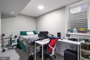 9928 Wood Wren Ct, Fairfax, VA 22032 - Photo 14