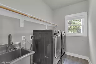 2233 N Underwood St, Falls Church, VA 22043 - Photo 34
