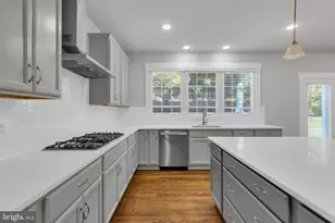 2233 N Underwood St, Falls Church, VA 22043 - Photo 16