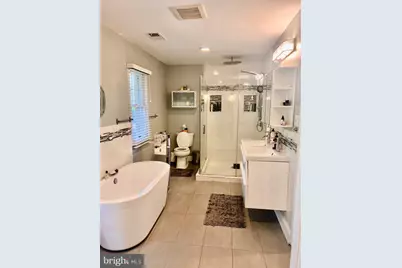 1542 Crowell Road, Vienna, VA 22182 - Photo 18