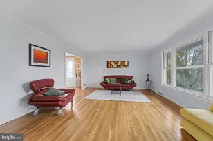 3706 Quaint Acres Cir, Falls Church, VA 22041 - Photo 4