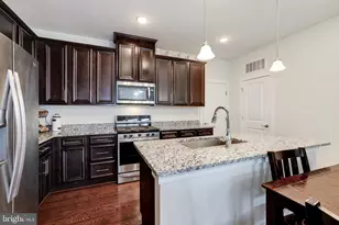 13389 Launders St, Herndon, VA 20171 - Photo 16