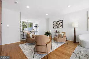 11526 Maple Ridge Rd, Reston, VA 20190 - Photo 12