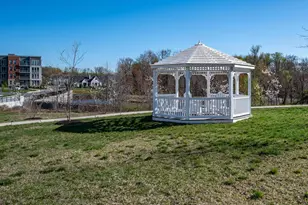 7922 Ashland Dr, Alexandria, VA 22315 - Photo 60