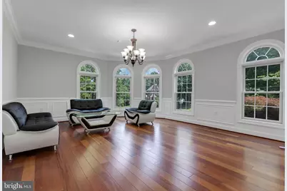 6529 Fairlawn Drive, McLean, VA 22101 - Photo 4