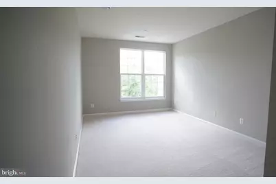 8183 Carnegie Hall Court #306, Vienna, VA 22180 - Photo 24